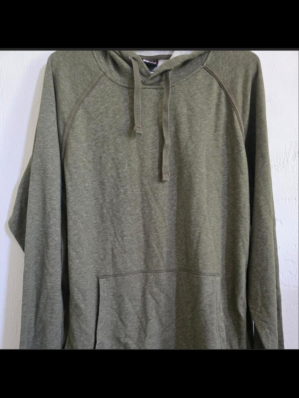 Decree Men's Hooded Pullover in Olive